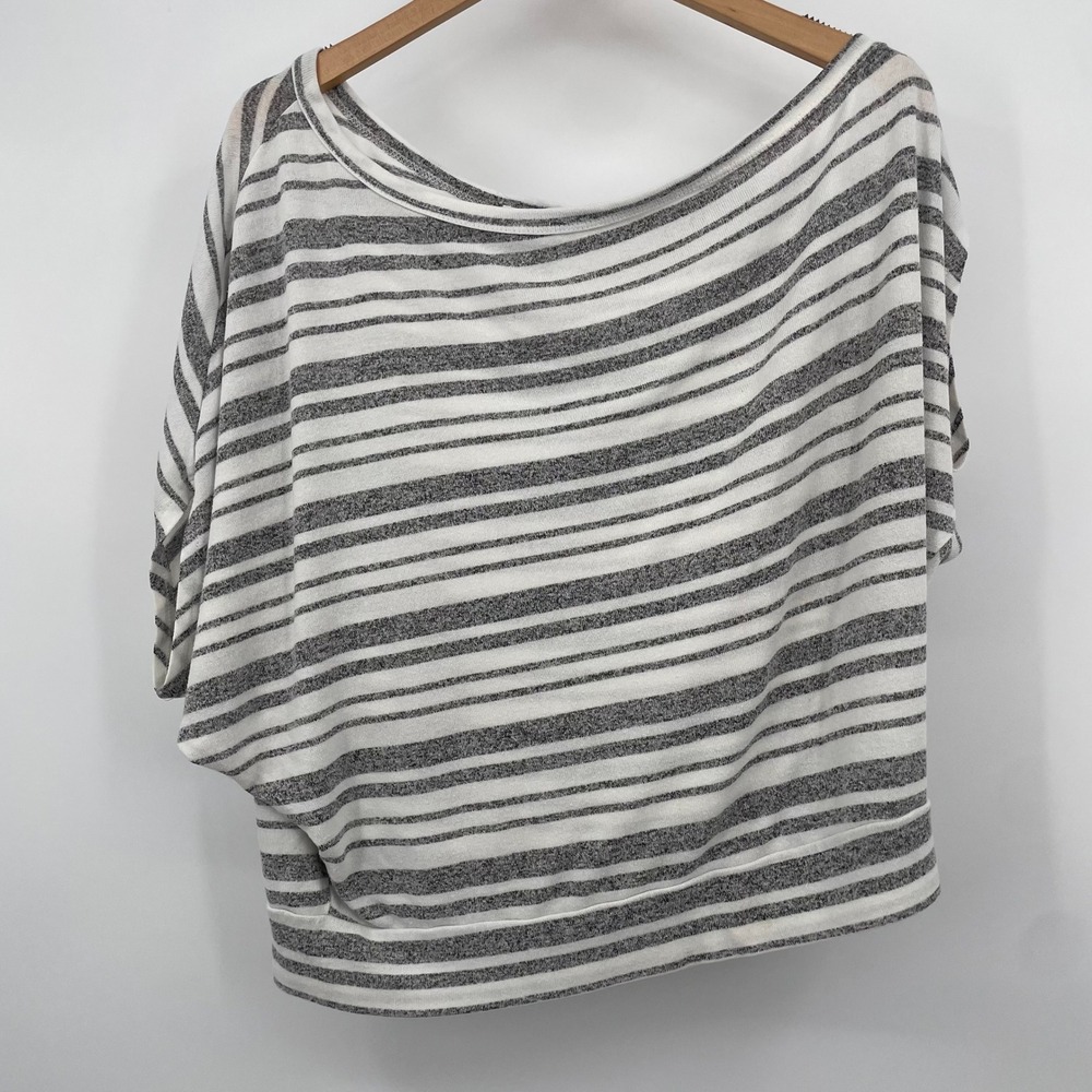 Heimious Grey White Striped Dolman Sleeve Boat Neck Top Made in USA Womens OS